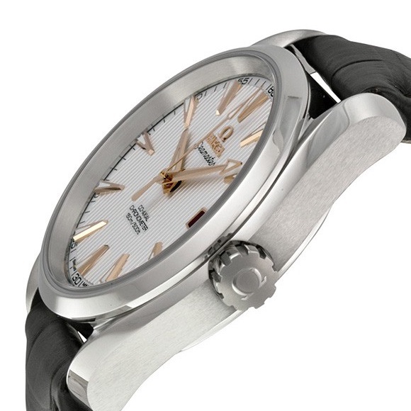 Like new 💯 % Authentic Omega Seamaster - Picture 8 of 8